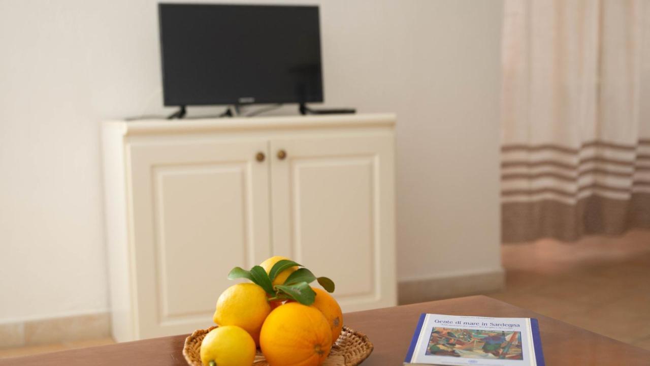 Appartamenti Melograno E Fico Loculi Exteriör bild